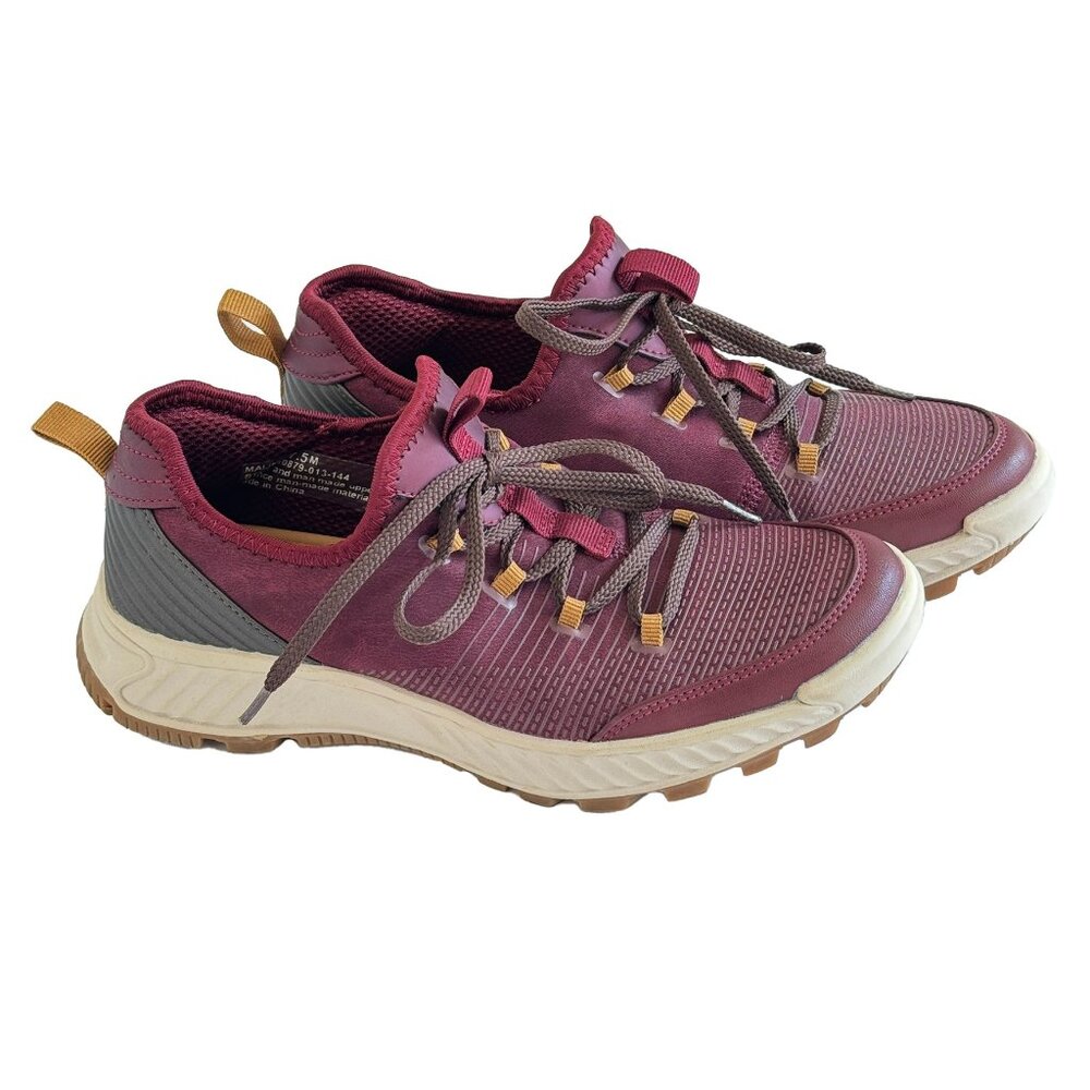 Baretraps Malina Slip On Fashion Sneaker Berry Red Lace Up Comfort Shoes 7.5